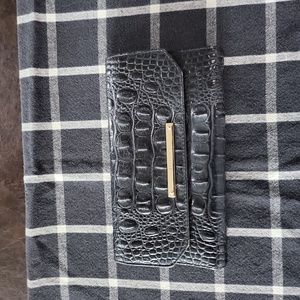 Brahmin Wallet
